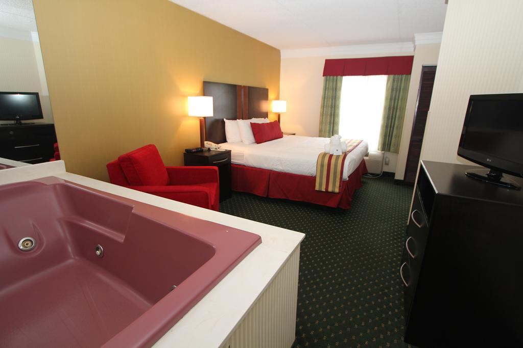 Black Bear Inn & Suites Gatlinburg Room photo